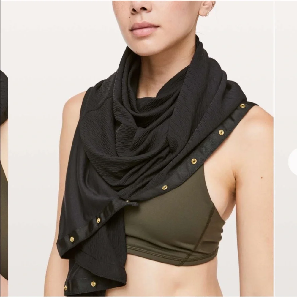 RARE Lululemon Vinyasa Scarf *Crinkle Black One Size - Picture 5 of 13